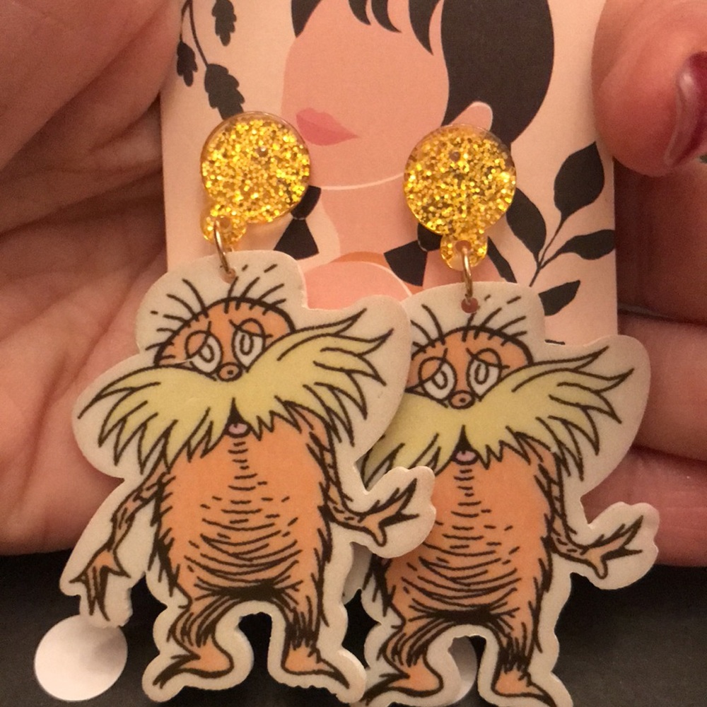 Fun Dr. Seuss pierced earrings. NWOT.